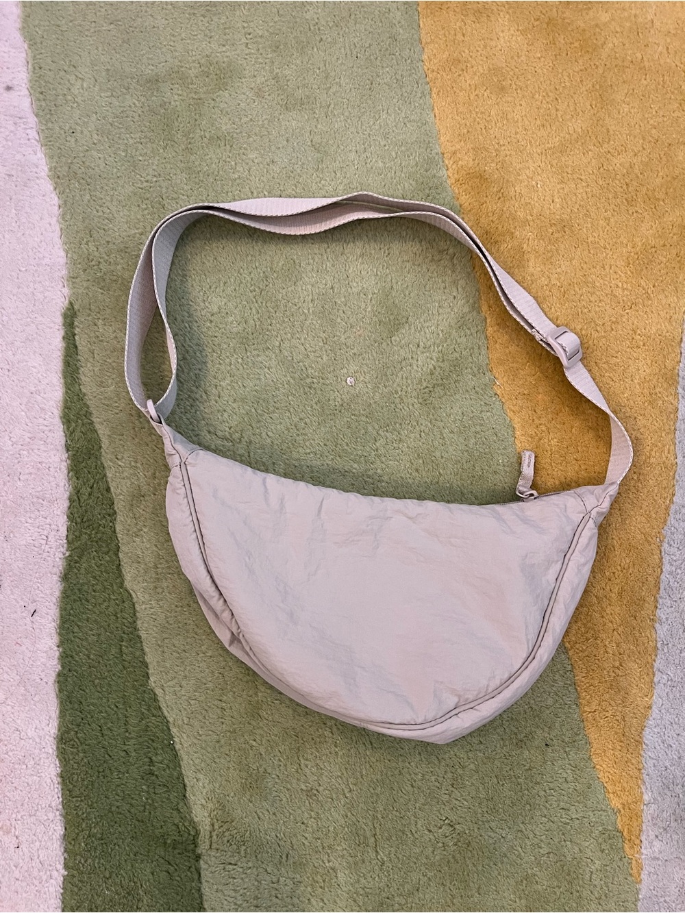 Uniqlo Crossbody Shoulder Bag with Adjustable Strap Zip Closure Zipper Accent
